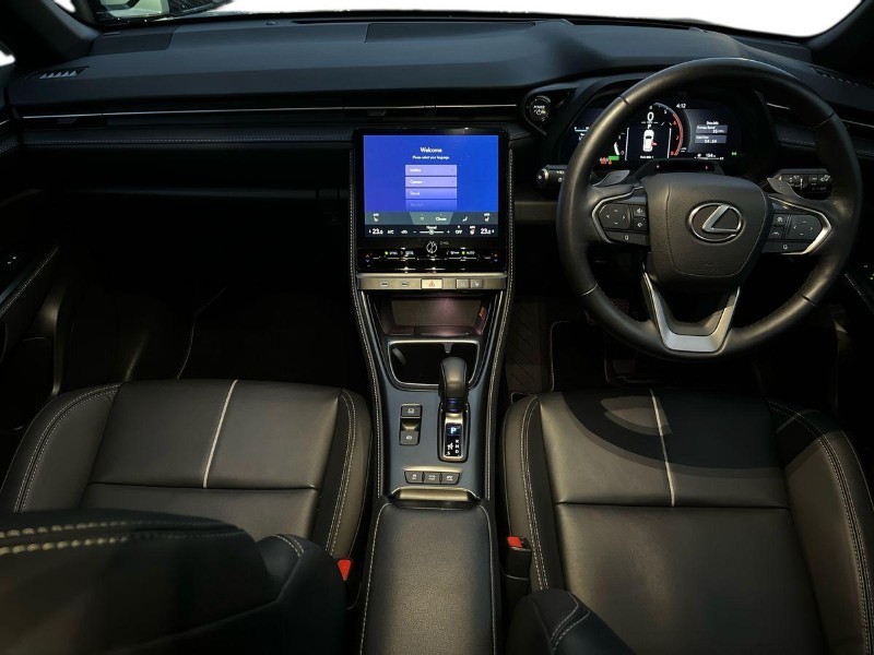 Used Lexus LBX 2024 for sale - 76980879: Photo 9