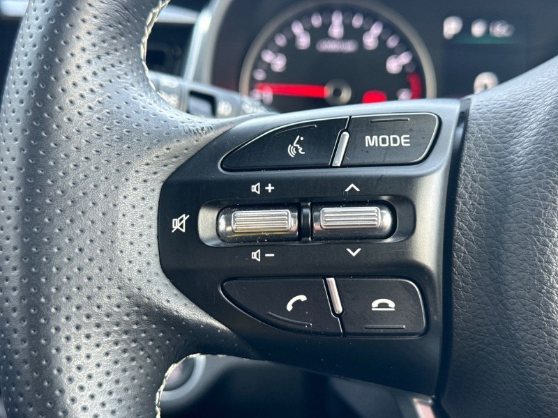 Used Kia Stonic 2023 for sale - 77420537: Photo 18