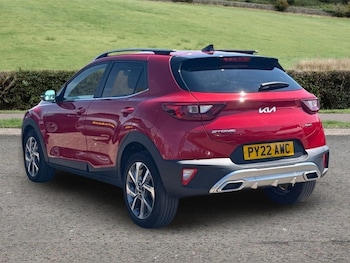 Used Kia Stonic 2022 for sale - 79512303: Photo