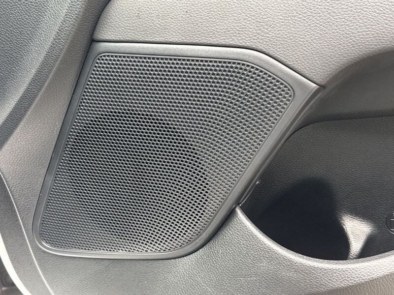 Used Kia Stonic 2025 for sale - 78081265: Photo 13