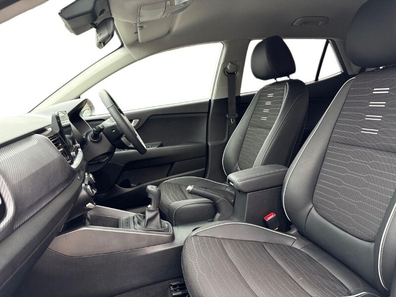 Used Kia Stonic 2025 for sale - 78081265: Photo 4