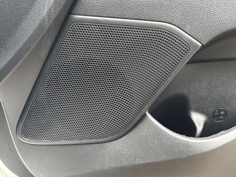 Used Kia Stonic 2020 for sale - 77435259: Photo 12