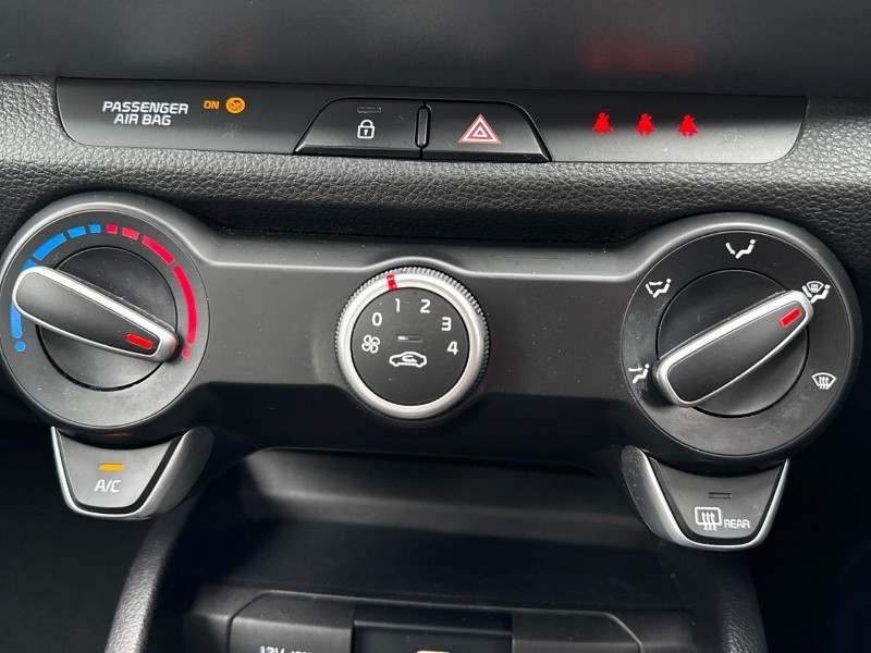 Used Kia Stonic 2020 for sale - 77435259: Photo 23