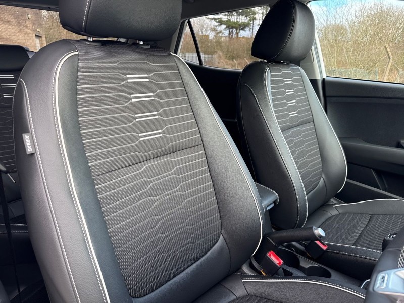 Used Kia Stonic 2025 for sale - 77476618: Photo 16