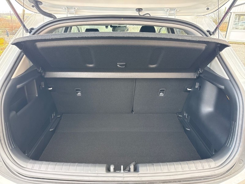 Used Kia Stonic 2025 for sale - 77476618: Photo 31