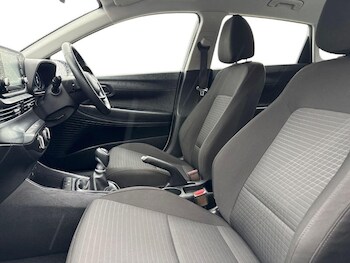 Used Hyundai i20 2022 for sale - 77679022: Photo