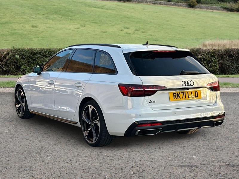 Used Audi A4 2021 for sale - 77420531: Photo 2