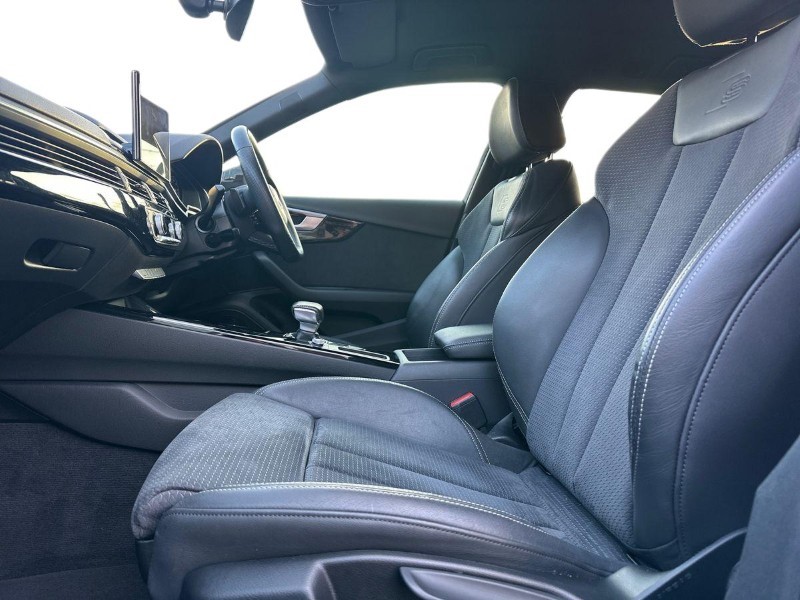 Used Audi A4 2021 for sale - 77420531: Photo 3