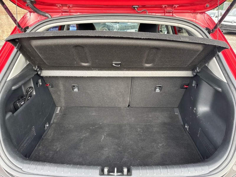 Used Kia Stonic 2022 for sale - 77778642: Photo 33