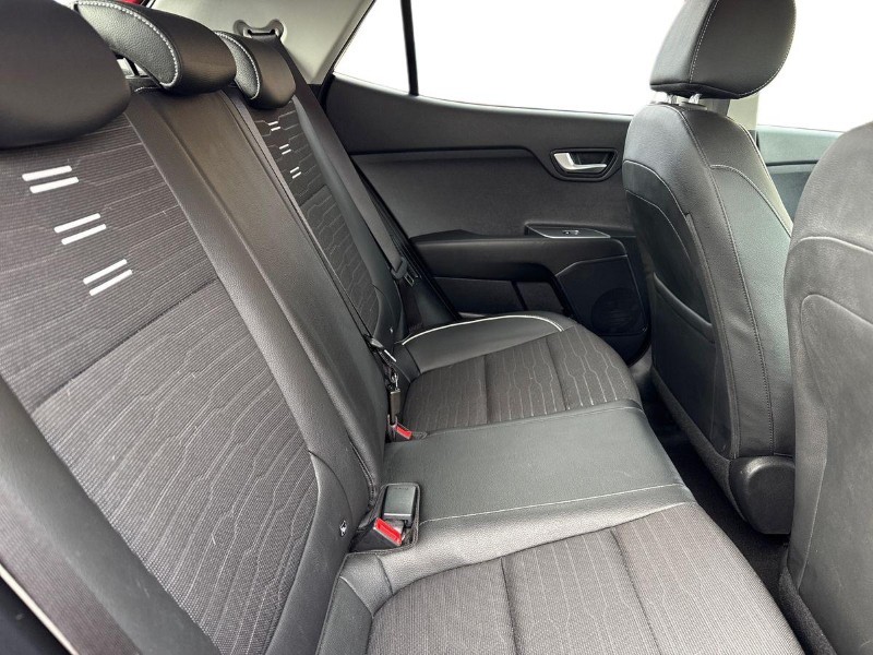 Used Kia Stonic 2022 for sale - 77778642: Photo 4