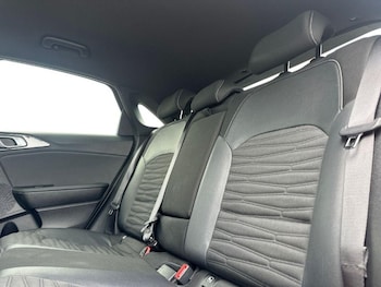Used Kia Ceed 2022 for sale - 78929358: Photo