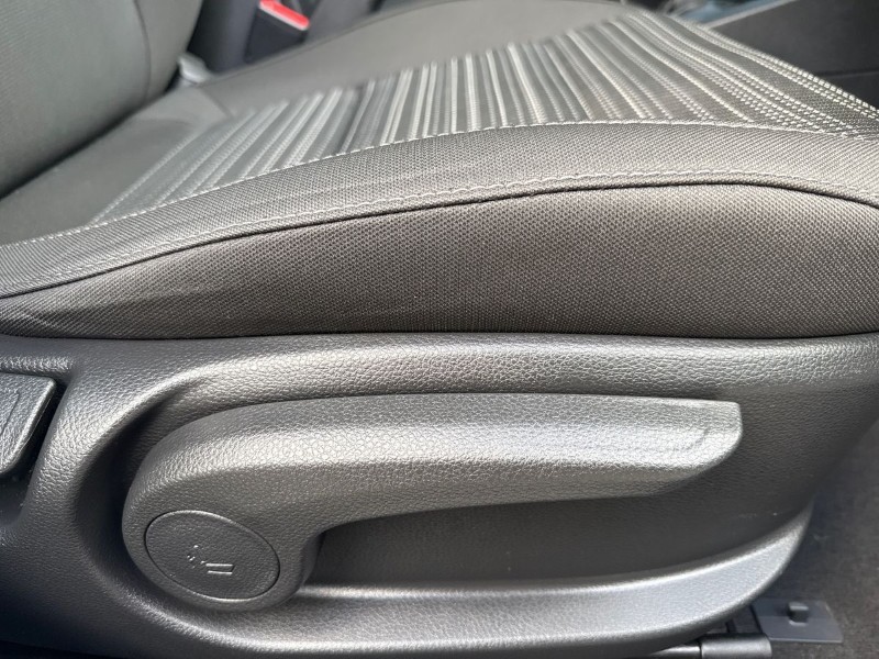 Used Kia Stonic 2022 for sale - 76980895: Photo 14