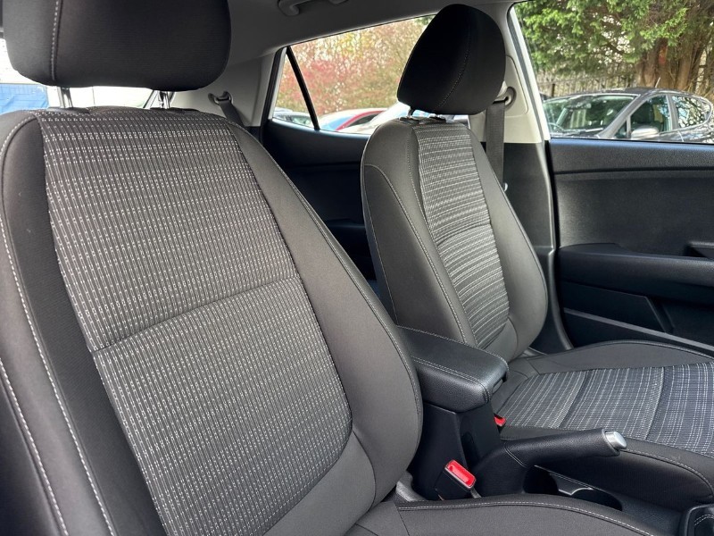 Used Kia Stonic 2022 for sale - 76980895: Photo 16