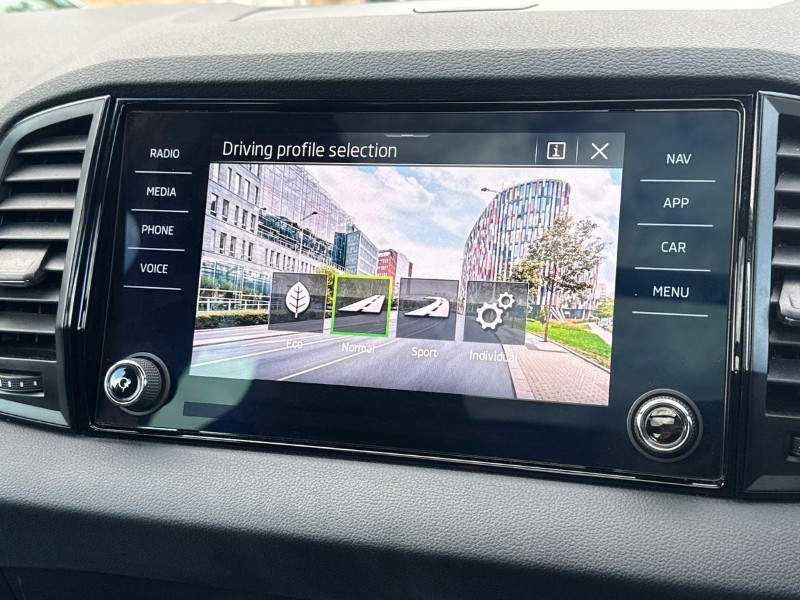 Used Skoda Karoq 2022 for sale - 77381070: Photo 28