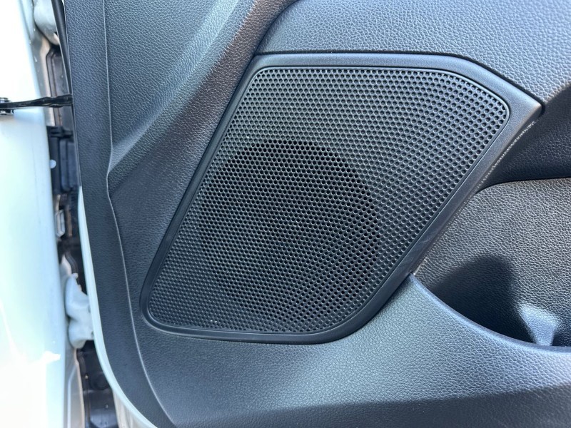 Used Kia Stonic 2023 for sale - 77492799: Photo 12