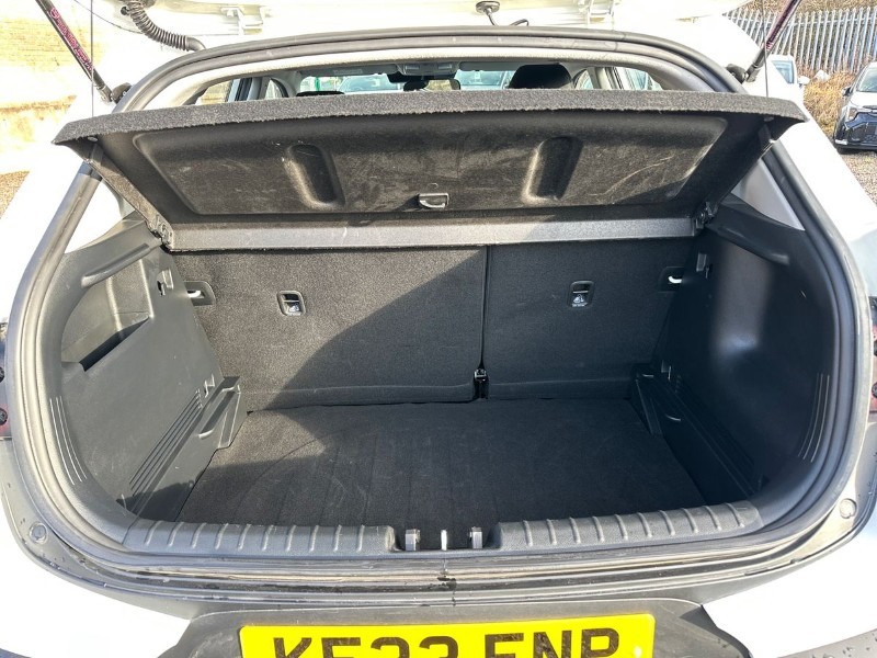 Used Kia Stonic 2023 for sale - 77492799: Photo 30