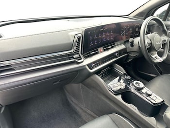 Used Kia Sportage 2023 for sale - 79081038: Photo
