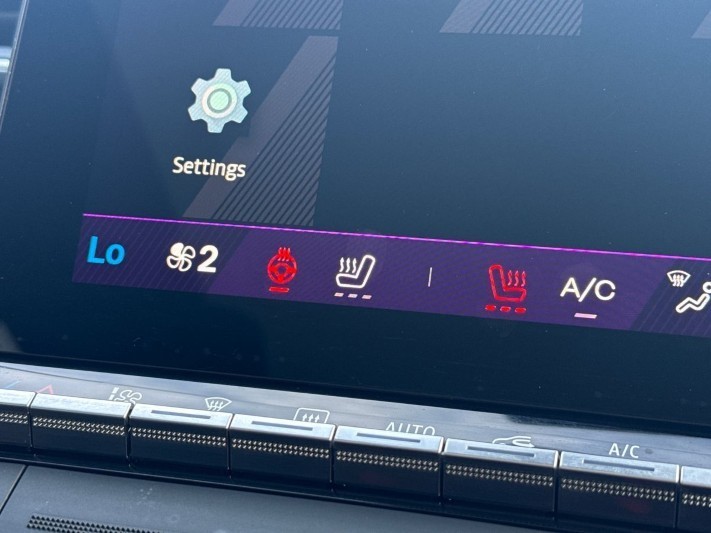 Used Renault Other 2024 for sale - 77888379: Photo 28