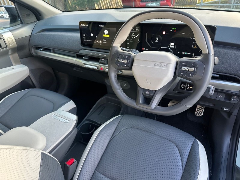 Used Kia EV3 2025 for sale - 77127639: Photo 10