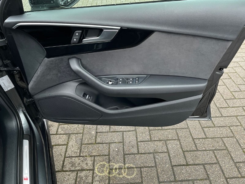 Used Audi A4 2023 for sale - 76982230: Photo 11