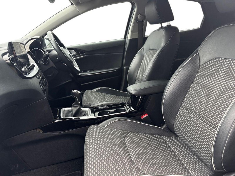 Used Kia XCeed 2022 for sale - 76982483: Photo 3