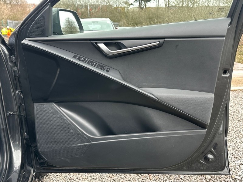 Used Kia Niro 2022 for sale - 77918120: Photo 11