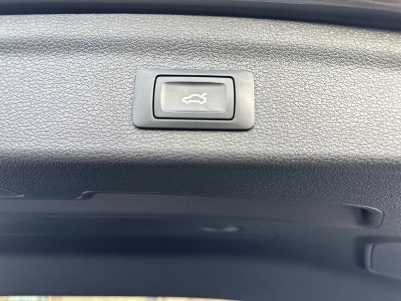 Used Audi Q3 2020 for sale - 77420549: Photo 33