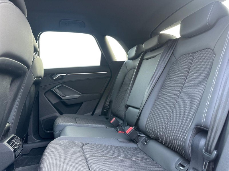 Used Audi Q3 2020 for sale - 77420549: Photo 4