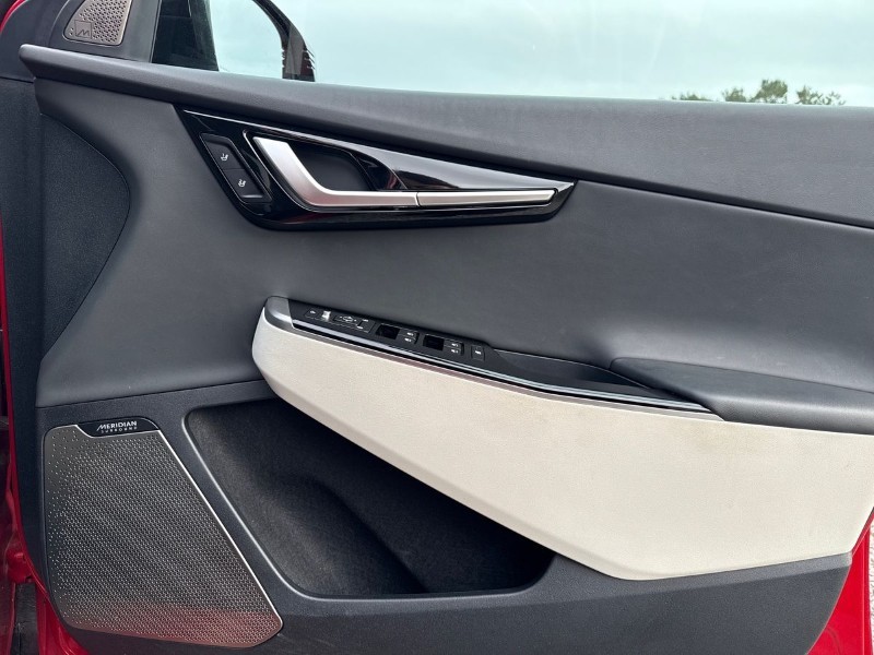 Used Kia EV6 2023 for sale - 77607107: Photo 13