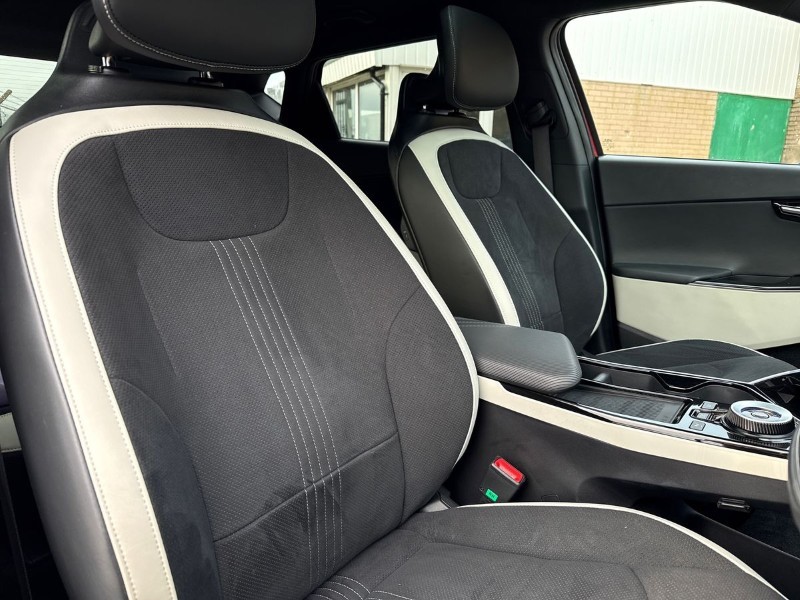 Used Kia EV6 2023 for sale - 77607107: Photo 18