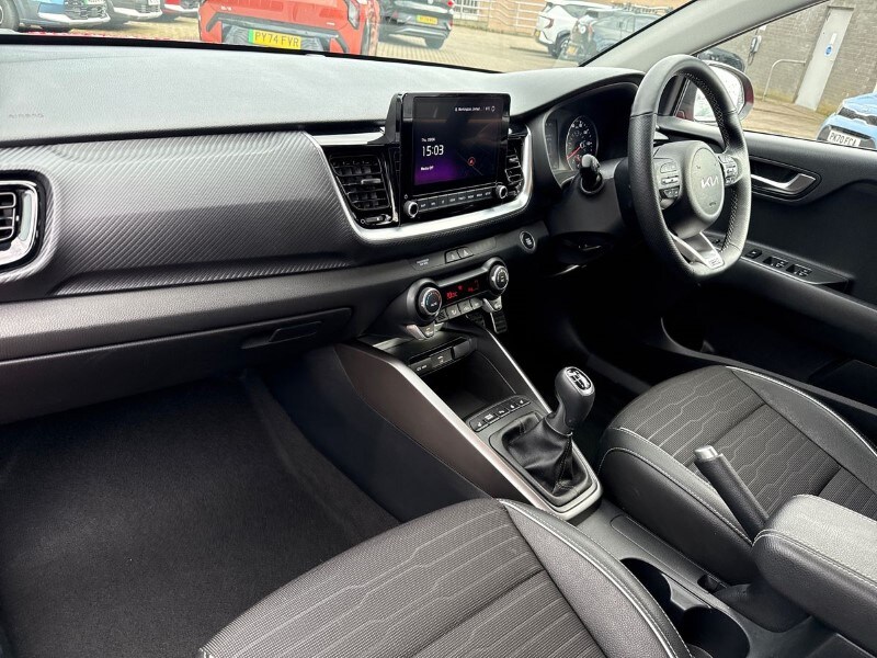 Used Kia Stonic 2024 for sale - 78190439: Photo 33