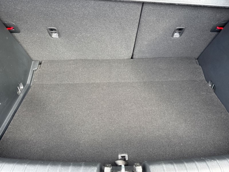 Used Kia Stonic 2024 for sale - 78190439: Photo 34