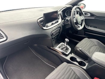 Used Kia Ceed 2023 for sale - 79344116: Photo