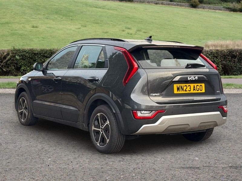 Used Kia Niro 2023 for sale - 76982165: Photo 2