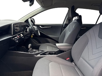 Used Kia Niro 2023 for sale - 76982165: Photo