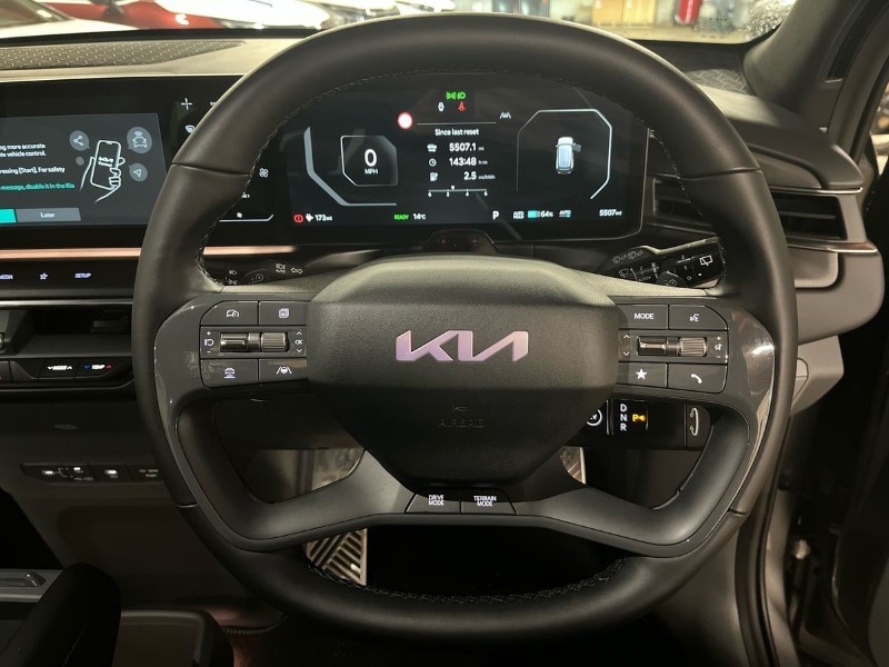 Used Kia EV9 2025 for sale - 76980921: Photo 18