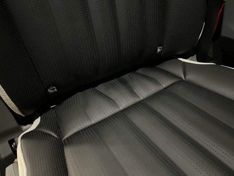 Used Kia EV9 2025 for sale - 76980921: Photo 32