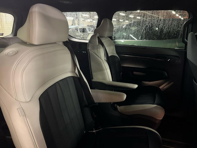 Used Kia EV9 2025 for sale - 76980921: Photo 33