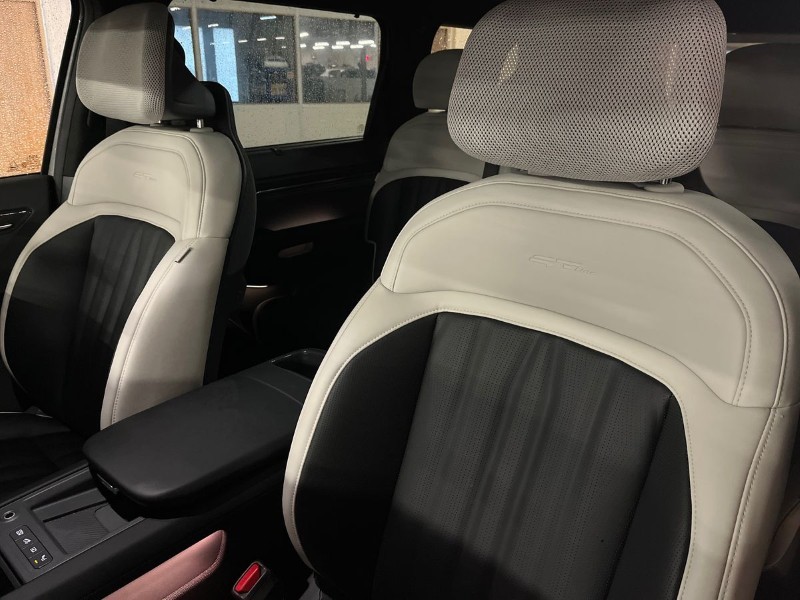 Used Kia EV9 2025 for sale - 76980921: Photo 34