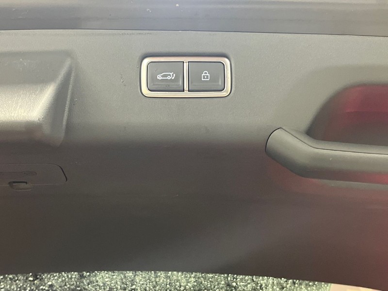 Used Kia EV9 2025 for sale - 76980921: Photo 38