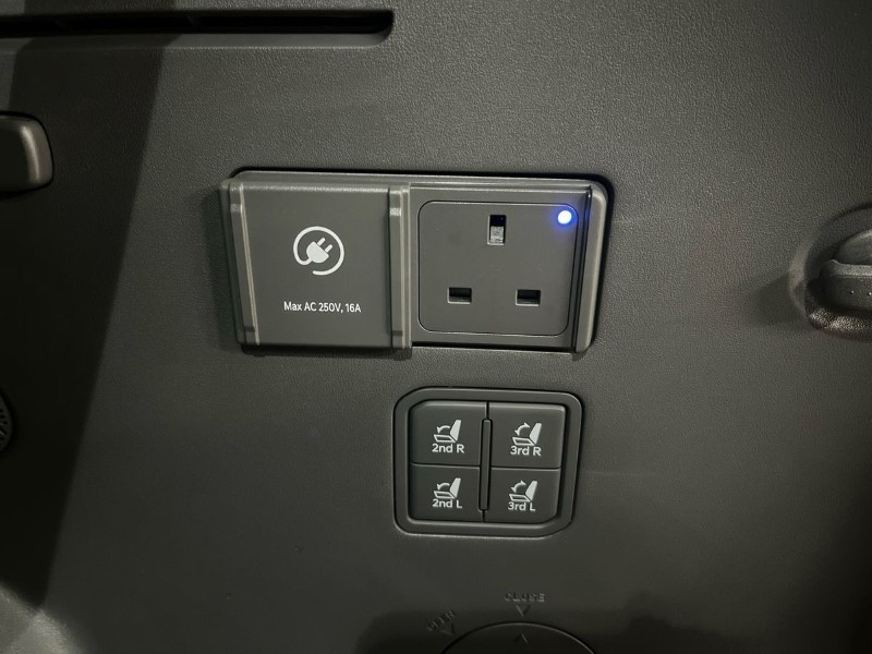 Used Kia EV9 2025 for sale - 76980921: Photo 45