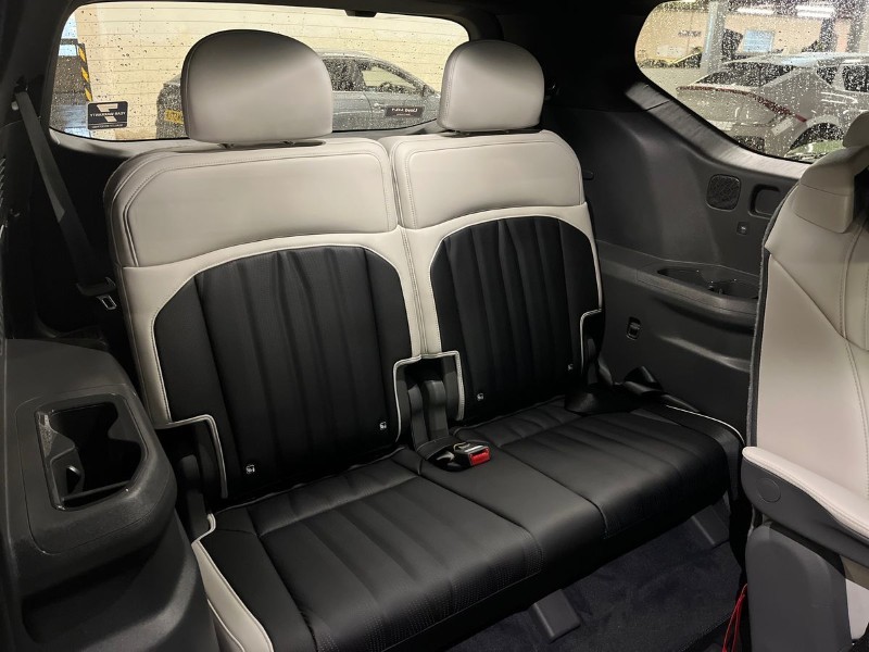 Used Kia EV9 2025 for sale - 76980921: Photo 52