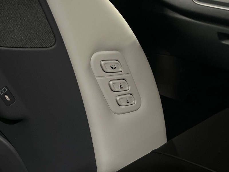 Used Kia EV9 2025 for sale - 76980921: Photo 53