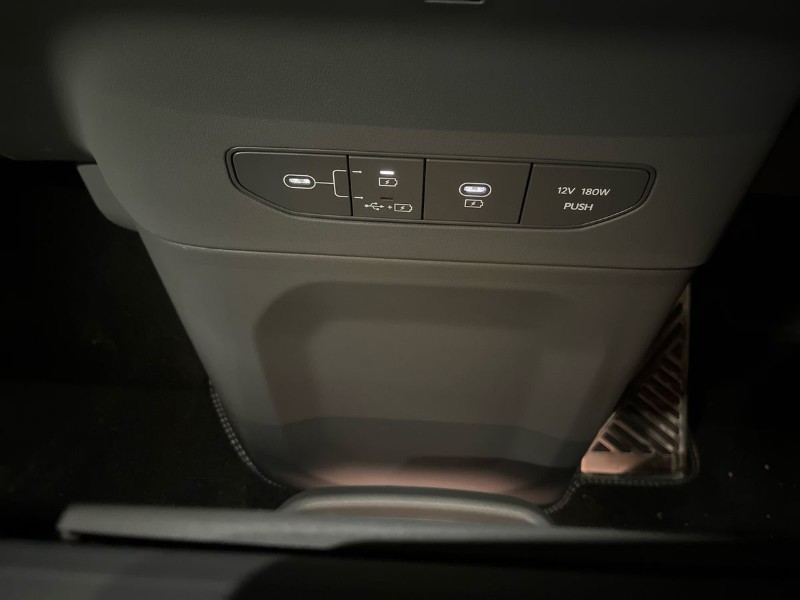 Used Kia EV9 2025 for sale - 76980921: Photo 57