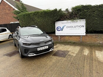 Used Kia Stonic 2022 for sale - 78442758: Photo