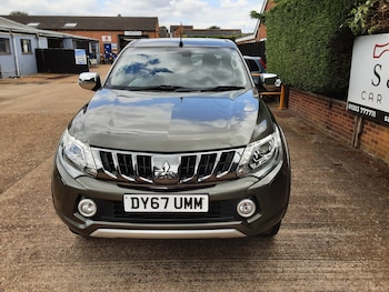 Used Mitsubishi L200 2017 for sale - 75076097: Photo
