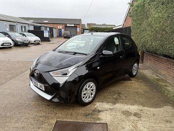 Used Toyota AYGO 2019 for sale - 78442757: Photo