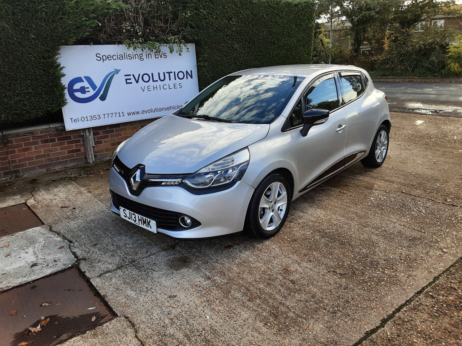 Used Renault Clio 2013 for sale - 76329861: Photo 12