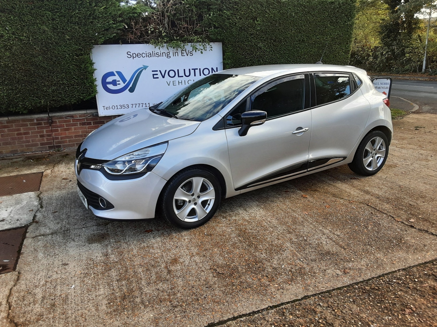 Used Renault Clio 2013 for sale - 76329861: Photo 13