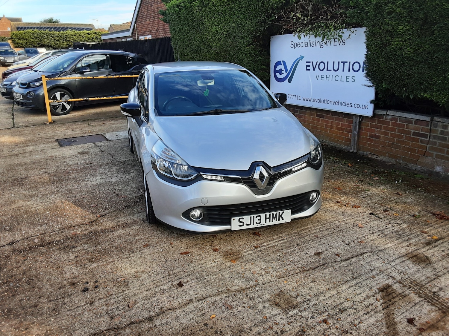 Used Renault Clio 2013 for sale - 76329861: Photo 3